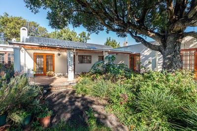 House For Rent in Retreat, Cape Town